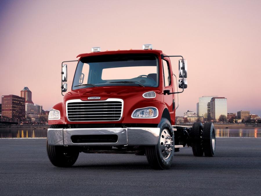 Freightliner Business Class M2 106 '2002